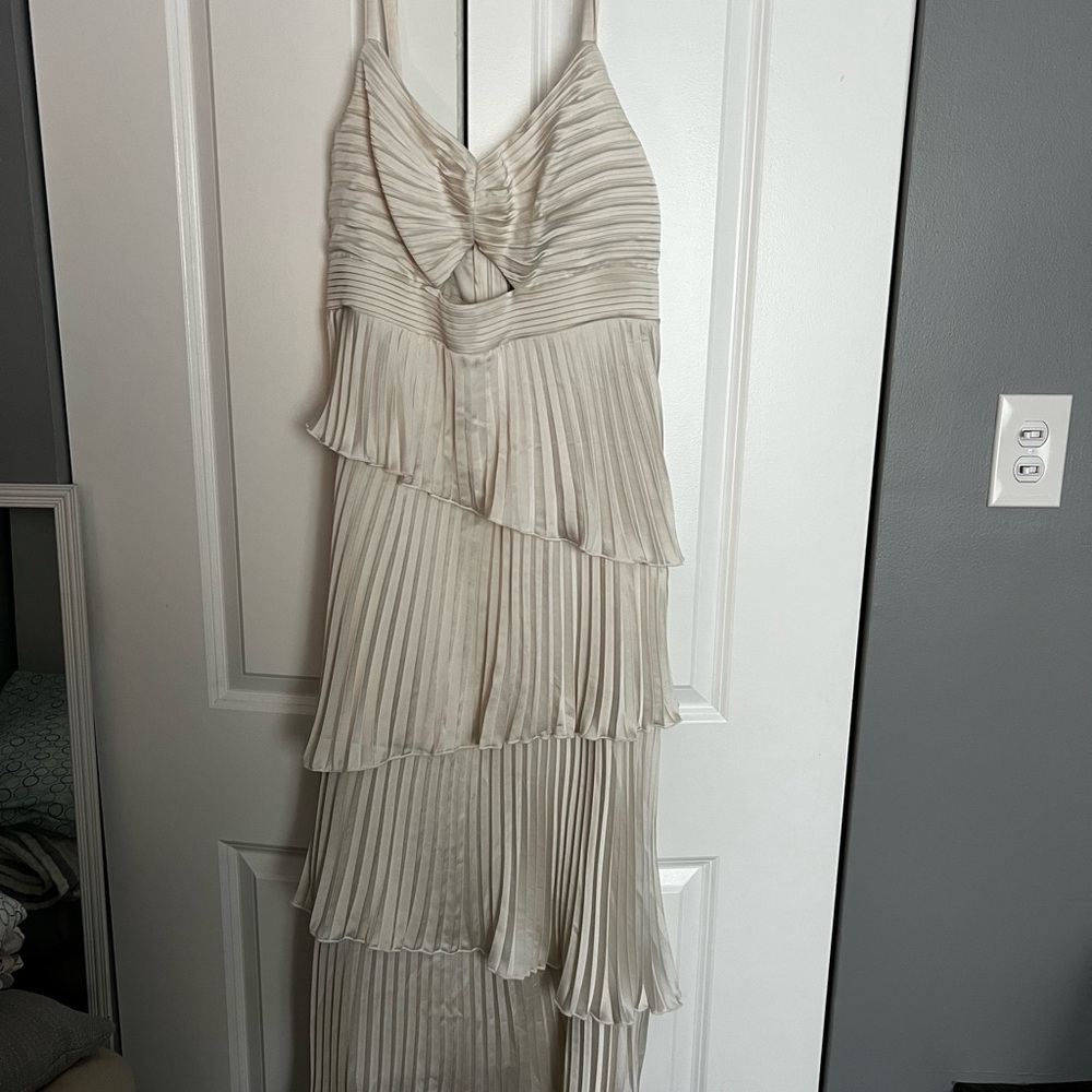 Abercrombie & Fitch Cream Satin Pleated Dress